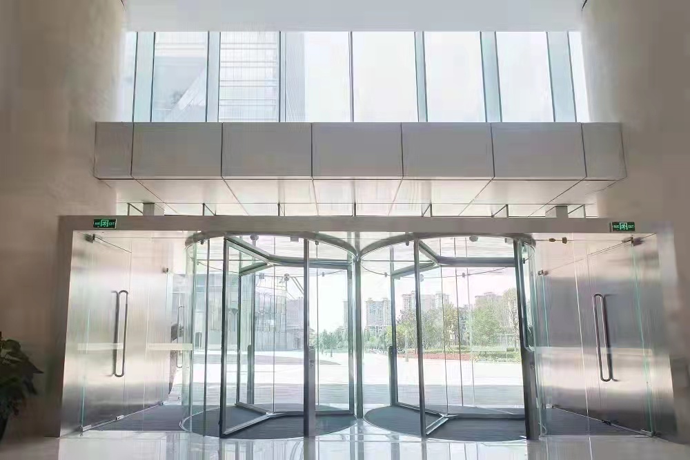 美耐板的显著特征是什么？